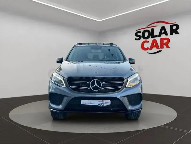 Usado Mercedes GLE350 272 CV (200 kW) 2019 Gris / plata SUV