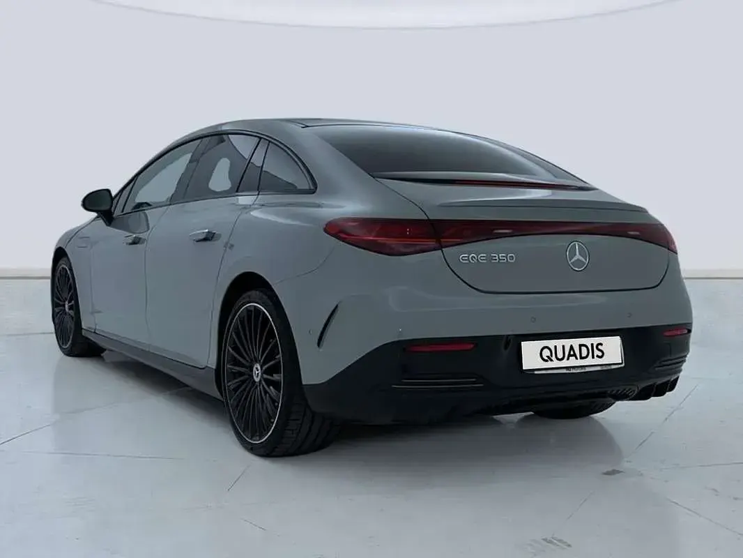 Usado Mercedes EQE350 Edition 214 kW (292 CV) 2023 Gris Berlina