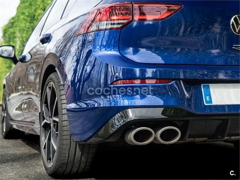 Usado VW Golf VIII R 320 CV (235 kW) 2021 Azul Berlina