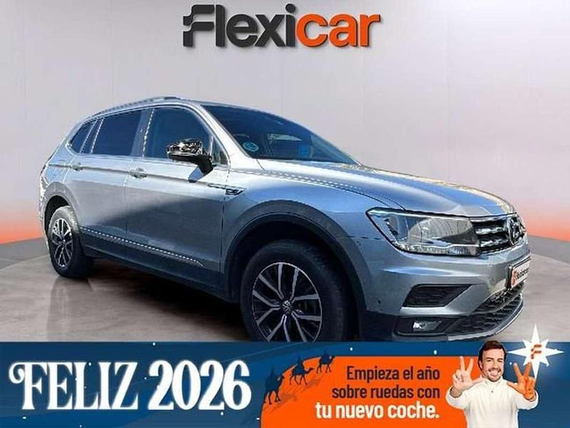 Gris Usado 2021 VW Tiguan Advance SUV | 23.990 € (Buen precio) - Imagen 1/4