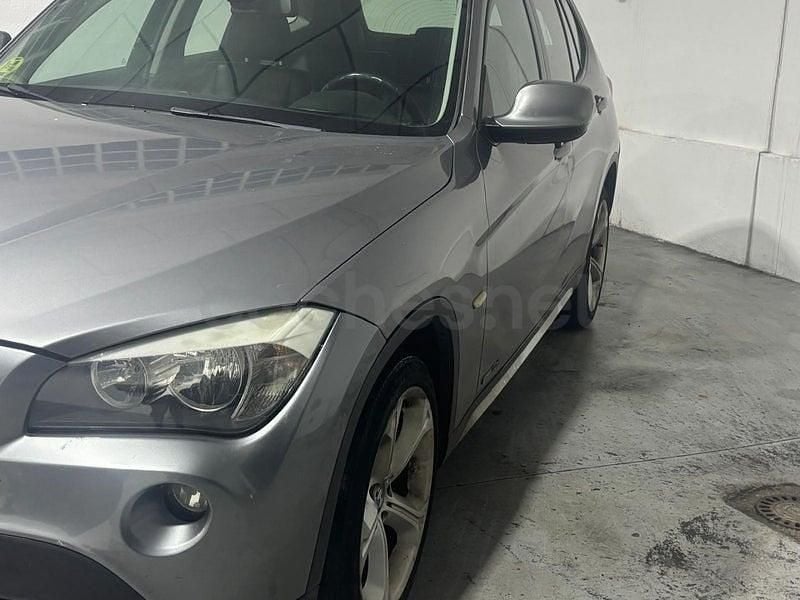 Usado BMW X1 Comfort Edition 143 CV (105 kW) 2011 Gris / plata SUV
