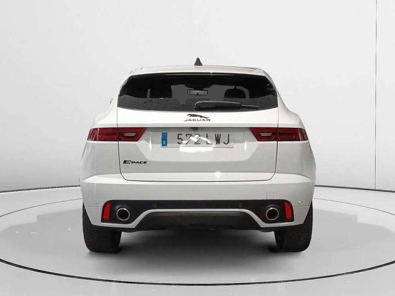 Usado Jaguar E-Pace R-Dynamic 252 CV (185 kW) 2022 Blanco SUV