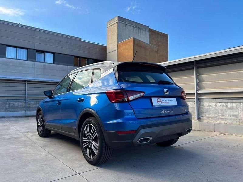 Usado Seat Arona FR 116 CV (85 kW) 2024 Azul SUV