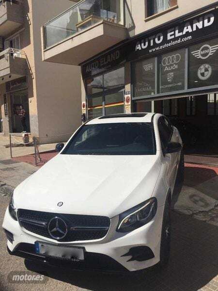 Blanco Usado 2016 Mercedes GLC250 AMG line SUV | 41.300 € - Imagen 1/4