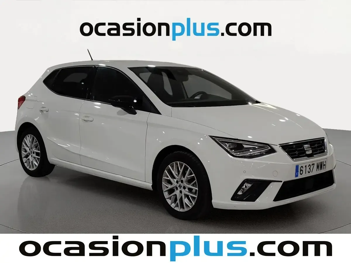 Usado Seat Ibiza FR 116 CV (85 kW) 2024 Blanco Utilitario