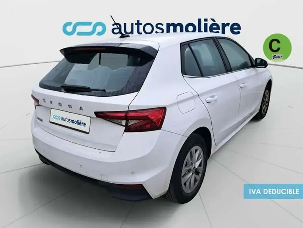 Usado Skoda Fabia Ambition 95 CV (69 kW) 2023 Blanco Utilitario