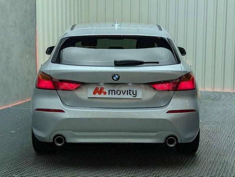 Usado BMW 118 Comfort Edition 150 CV (110 kW) 2019 Gris / plata Utilitario
