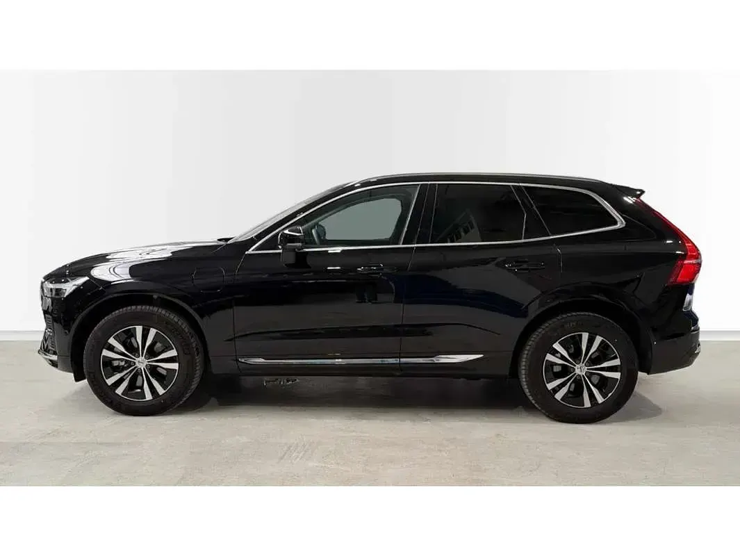 Usado Volvo XC60 Core 351 CV (258 kW) 2025 Negro SUV