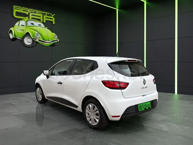 Usado Renault Clio IV Business 75 CV (55 kW) 2018 Blanco Berlina
