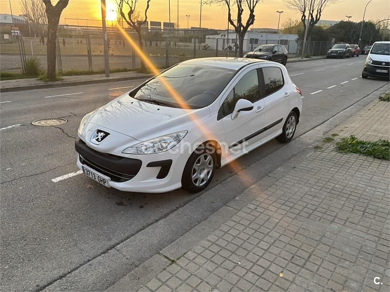 Usado Peugeot 308 Premium 120 CV (88 kW) 2008 Blanco Berlina