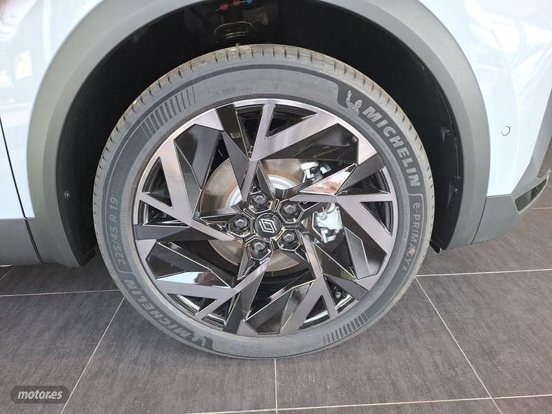 Usado Renault Symbioz Esprit Alpine 145 CV (106 kW) 2025 Gris SUV