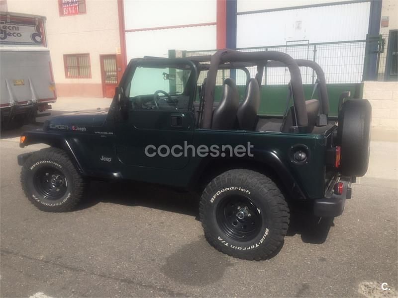 Usado Jeep Wrangler 177 CV (130 kW) 2001 Verde SUV
