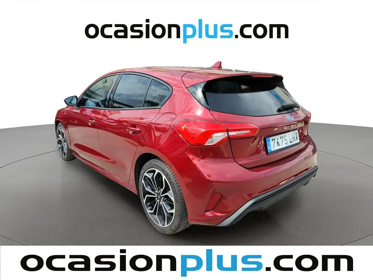 Usado Ford Focus ST-Line 125 CV (91 kW) 2020 Rojo