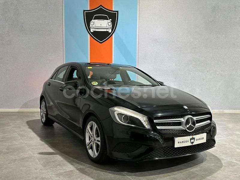 Negro Usado 2013 Mercedes A180 Urban Berlina | 11.990 € (Precio justo) - Imagen 1/4