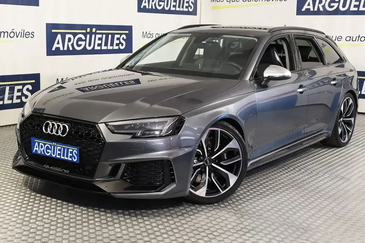Usado Audi A4 450 CV (330 kW) 2018 Familiar