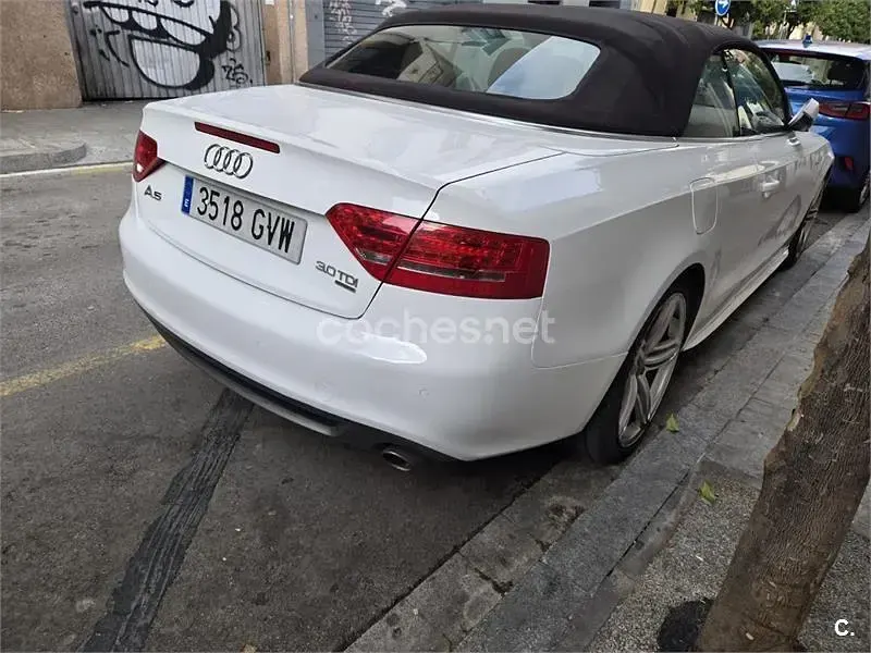 Usado Audi A5 Cabriolet S-Line 240 CV (176 kW) 2010 Blanco Descapotable