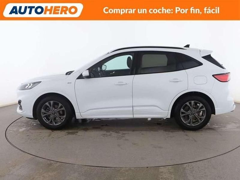 Usado Ford Kuga ST-Line 150 CV (110 kW) 2022 Blanco SUV