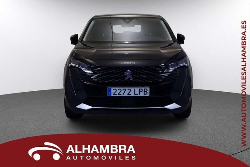 Usado Peugeot 3008 Active 120 CV (88 kW) 2021 SUV