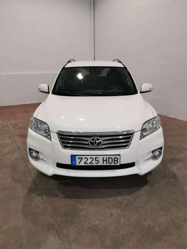 Usado Toyota RAV4 Advance 150 CV (110 kW) 2011 Blanco SUV