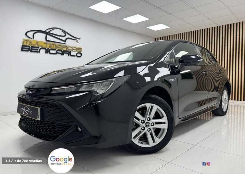 Usado Toyota Corolla Active 122 CV (89 kW) 2019 Negro Utilitario