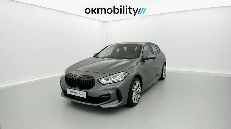 Usado BMW 118 M Sport 136 CV (100 kW) 2024 Skyscraper grau Utilitario