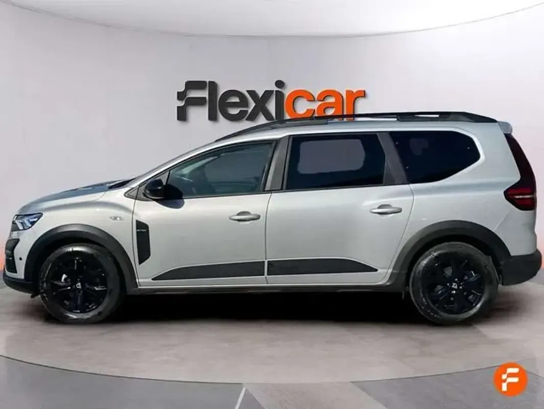 Usado Dacia Jogger Extreme 101 CV (74 kW) 2022 Gris Monovolumen