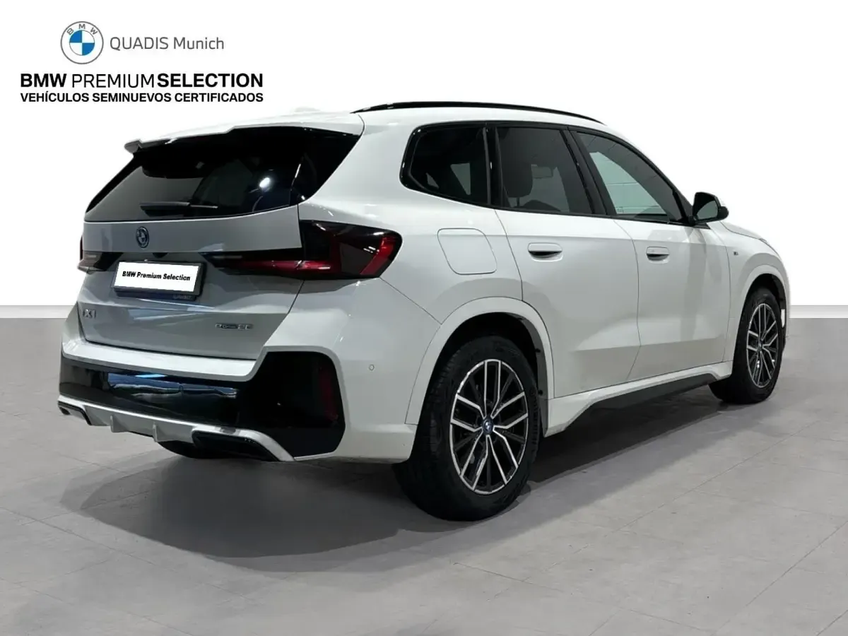 Usado BMW iX1 Comfort Edition 150 kW (204 CV) 2025 Blanco SUV
