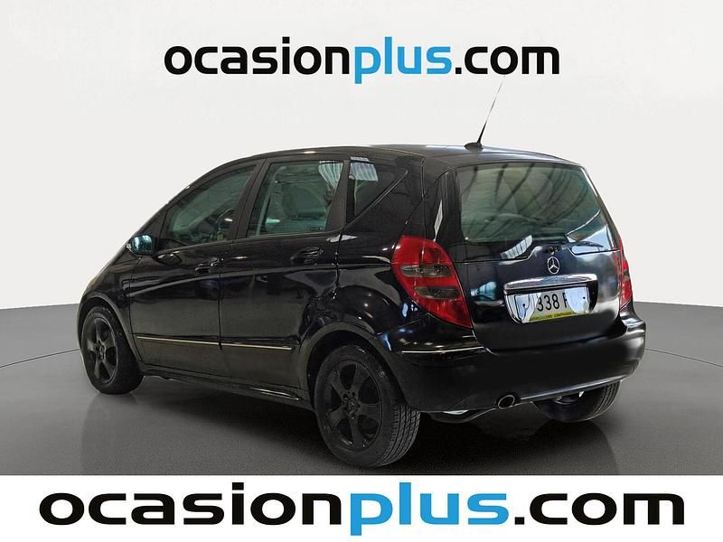 Usado Mercedes A180 Avantgarde 109 CV (80 kW) 2006 Negro Utilitario