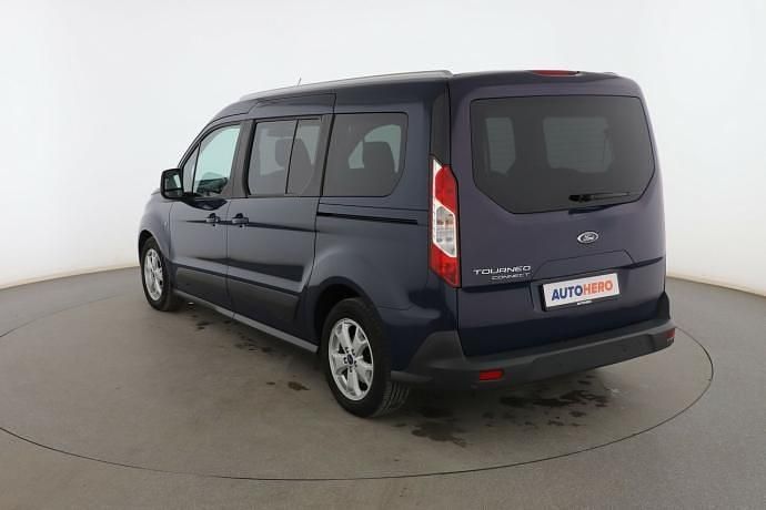 Usado Ford Tourneo Trend 100 CV (73 kW) 2015