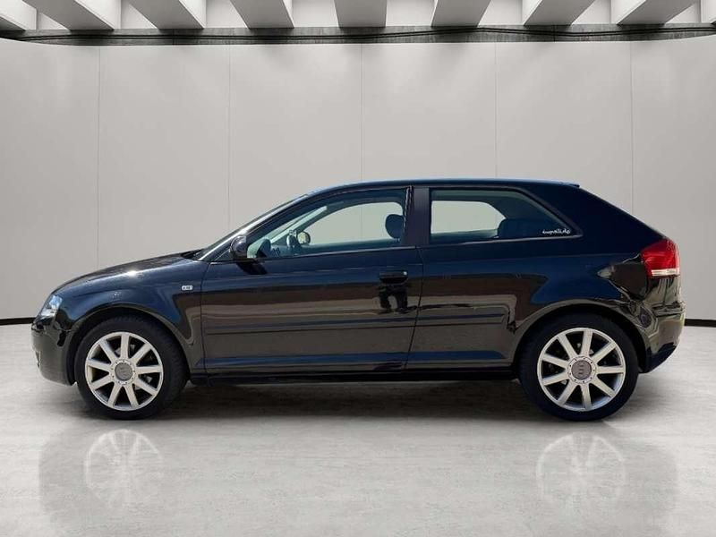 Usado Audi A3 Ambiente 105 HP (77 kW) 2007 Preto Citadino