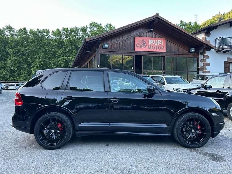 Negro Usado 2009 Porsche Cayenne GTS SUV | 13.999 € - Imagen 1/4
