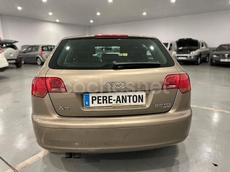 Begagnad Audi A3 Ambiente 140 HK (102 kW) 2006 Brun Halvkombi