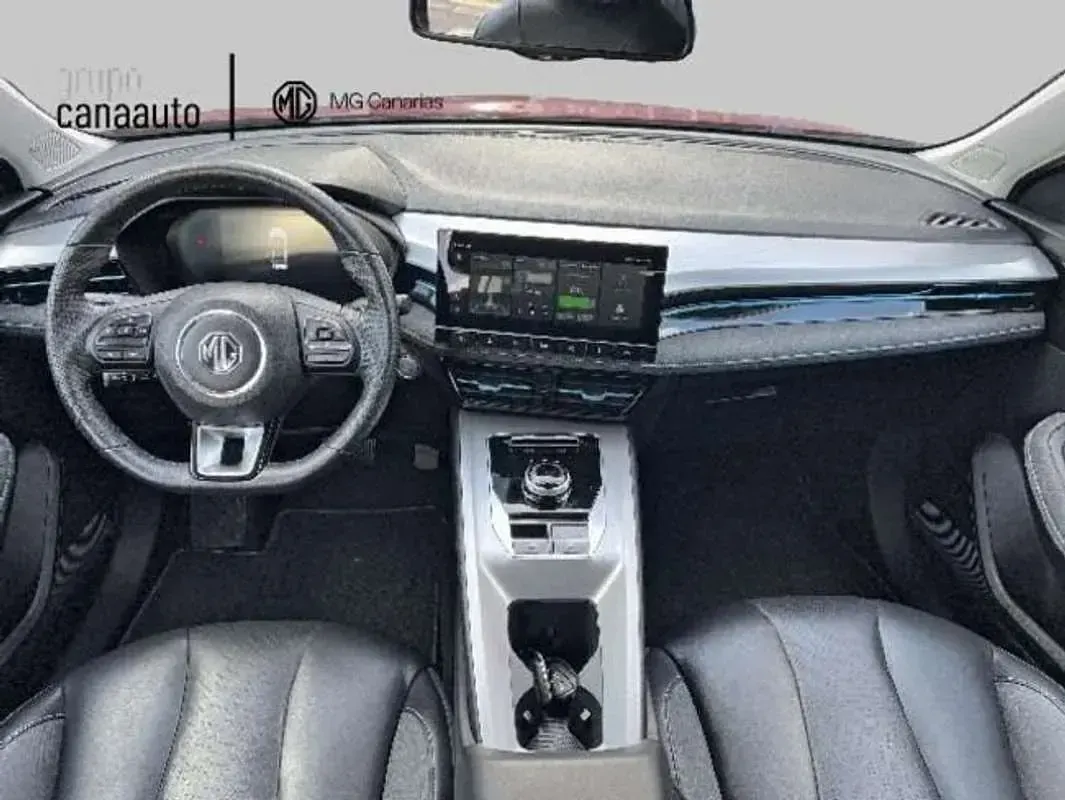 Usado MG MG5 EV Luxury 114 kW (156 CV) 2023 Rojo Familiar