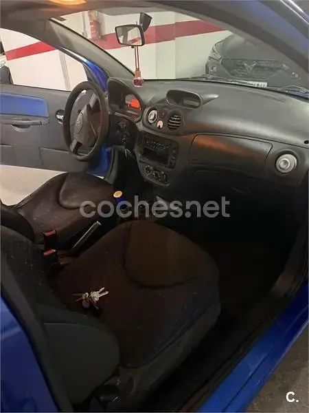 Usado Citroën C2 Furio 75 CV (55 kW) 2005 Azul Utilitario