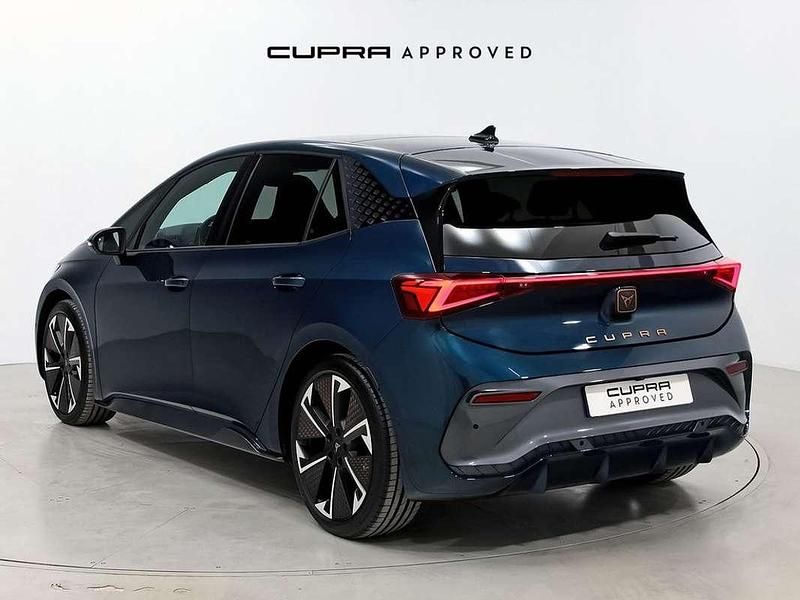 Usado Cupra Born e-Boost 169 kW (231 CV) 2025 Azul Utilitario