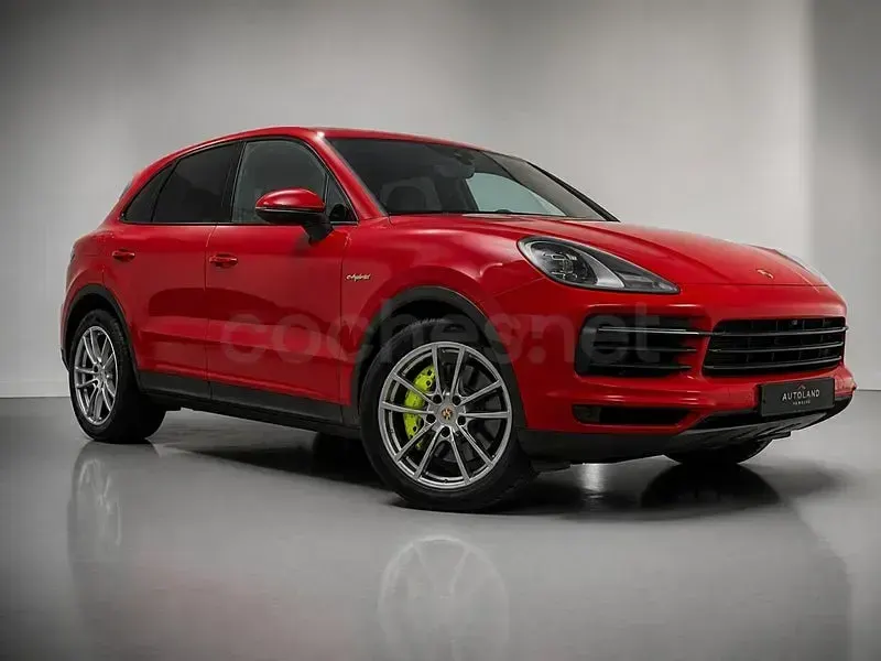 Usado Porsche Cayenne 462 CV (339 kW) 2021 Granate SUV