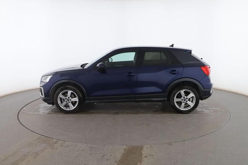 Usado Audi Q2 Advanced 150 CV (110 kW) 2021 Azul SUV