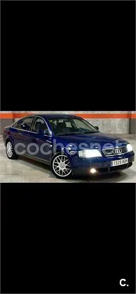 Usado Audi A6 180 CV (132 kW) 2000 Azul Berlina