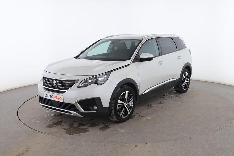 Blanco Usado 2018 Peugeot 5008 Allure SUV | 15.999 € (Precio justo) - Imagen 1/3