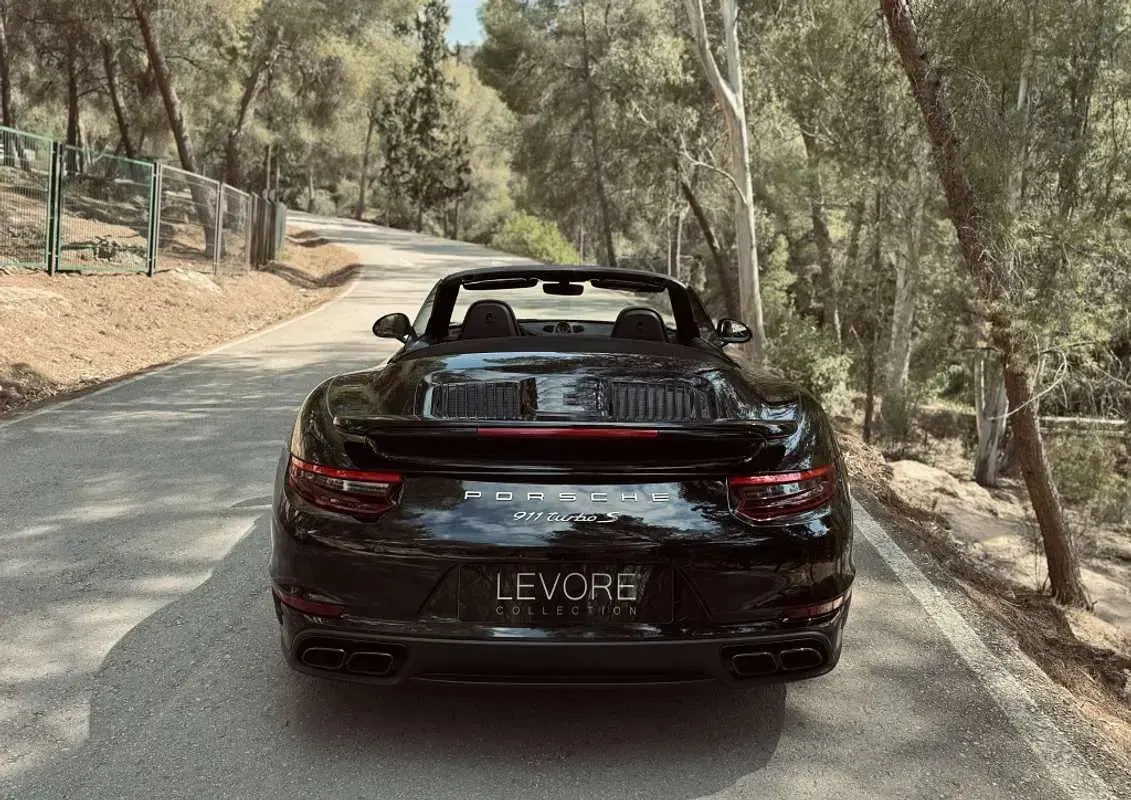 Usado Porsche 991 581 CV (427 kW) 2018 Negro Descapotable