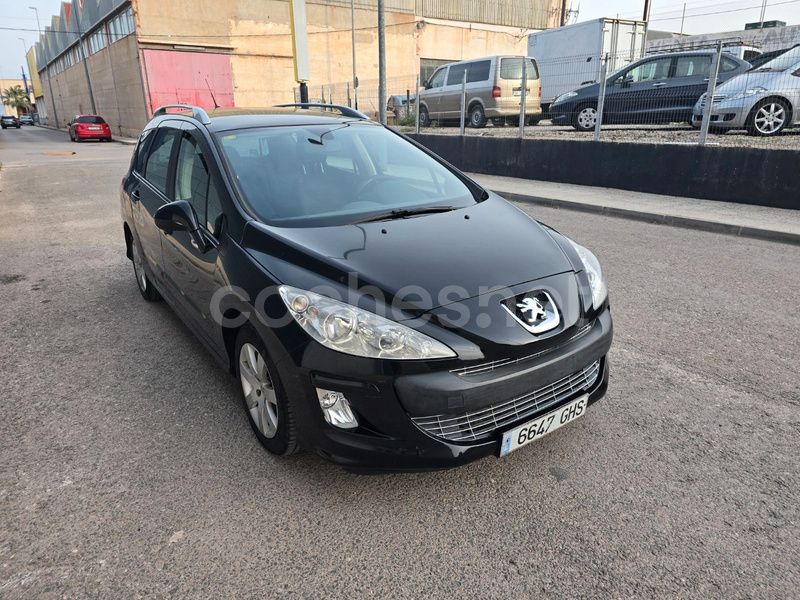 Gris / plata Usado 2008 Peugeot 308 Sport Familiar | 3900 € (Buen precio) - Imagen 1/4