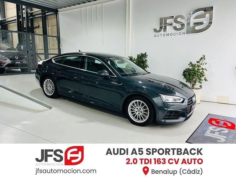 Gris Usado 2020 Audi A5 Sportback Berlina | 26.999 € (Buen precio) - Imagen 1/4