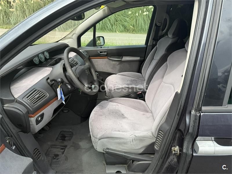 Negro Usado 2005 Citroën C8 Exclusive Monovolumen | 3990 € (Precio justo) - Imagen 1/2