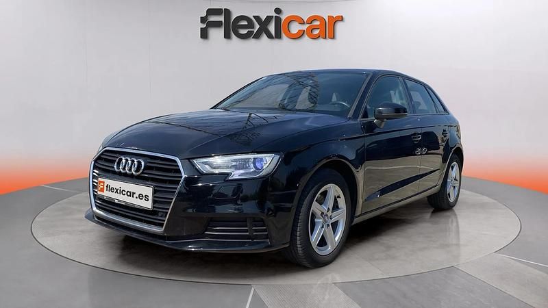 Usado Audi A3 Premium 117 CV (86 kW) 2018 Negro Berlina