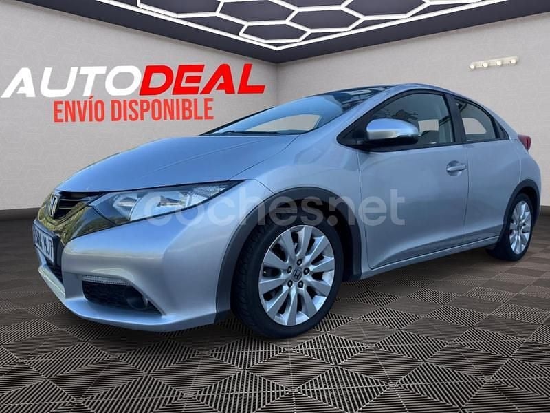 Gris / plata Usado 2013 Honda Civic Executive Berlina | 8900 € (Precio justo) - Imagen 1/4