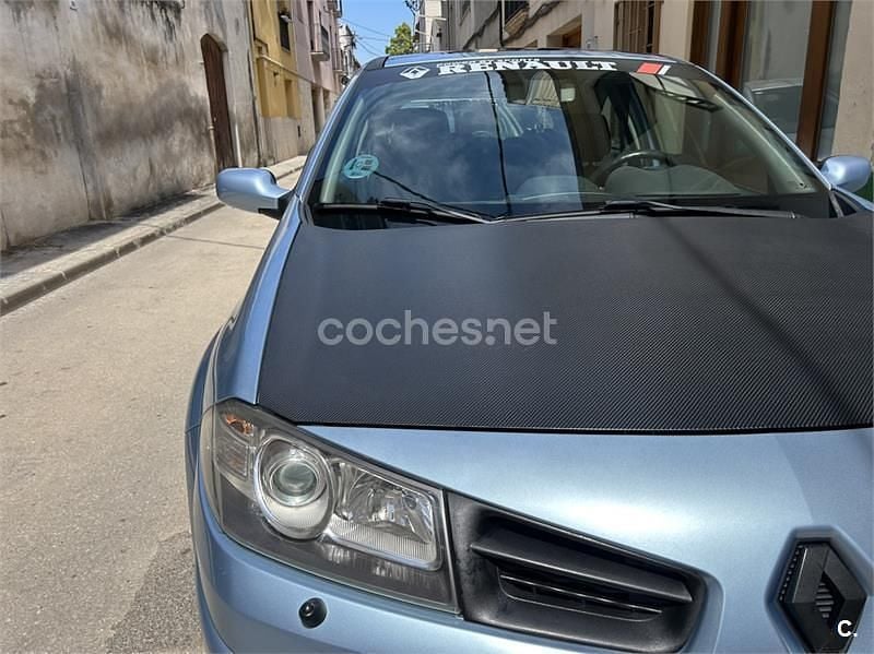 Azul Usado 2008 Renault Mégane II GT Berlina | 5300 € (Precio justo) - Imagen 1/4