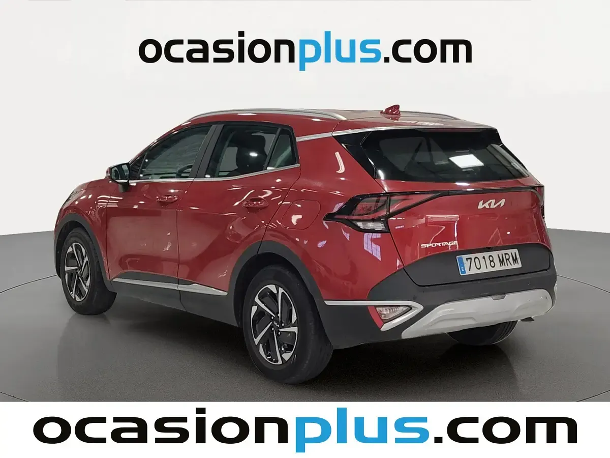 Usado Kia Sportage 150 CV (110 kW) 2024 Rojo SUV