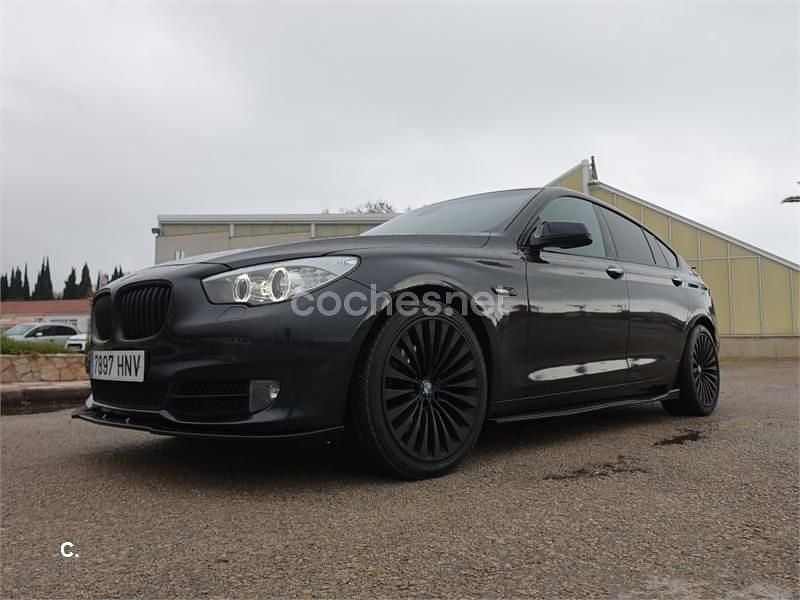 Negro Usado 2011 BMW 530 Gran Turismo Berlina | 14.100 € (Un poco caro) - Imagen 1/4