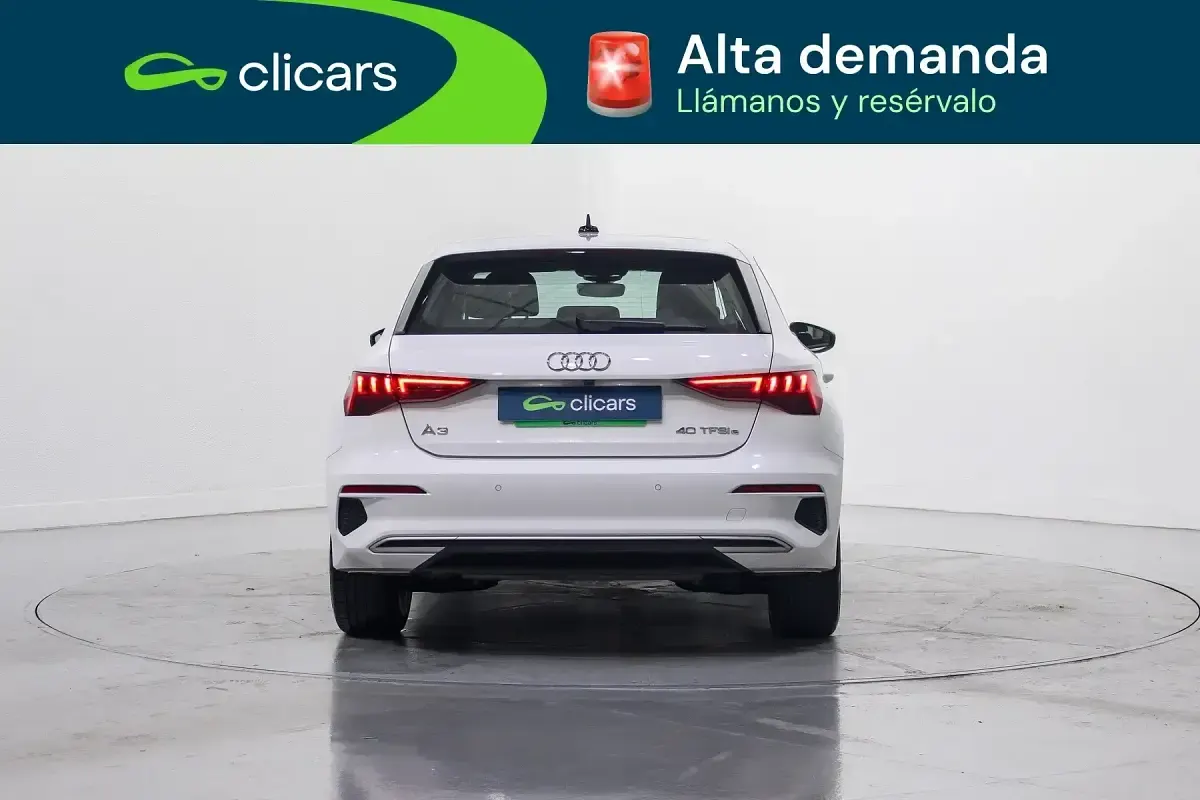 Usado Audi A3 Sportback e-tron Advanced 204 CV (150 kW) 2022 Blanco Utilitario