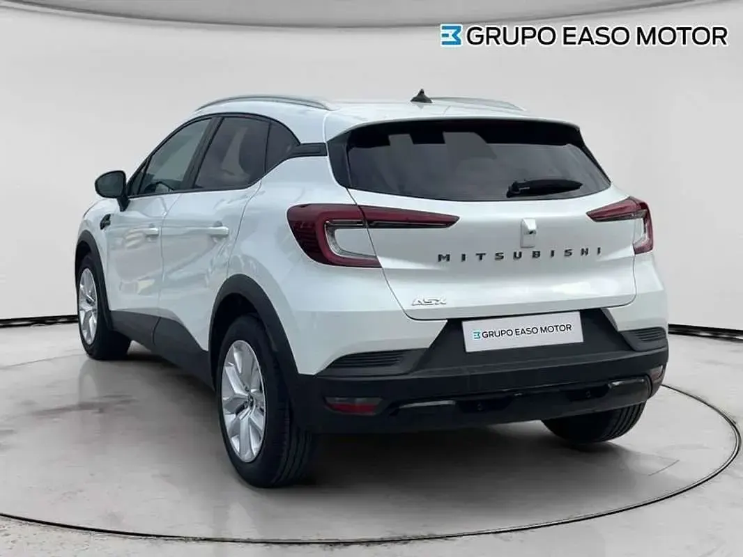 Usado Mitsubishi ASX Motion 140 CV (102 kW) 2024 Blanco SUV
